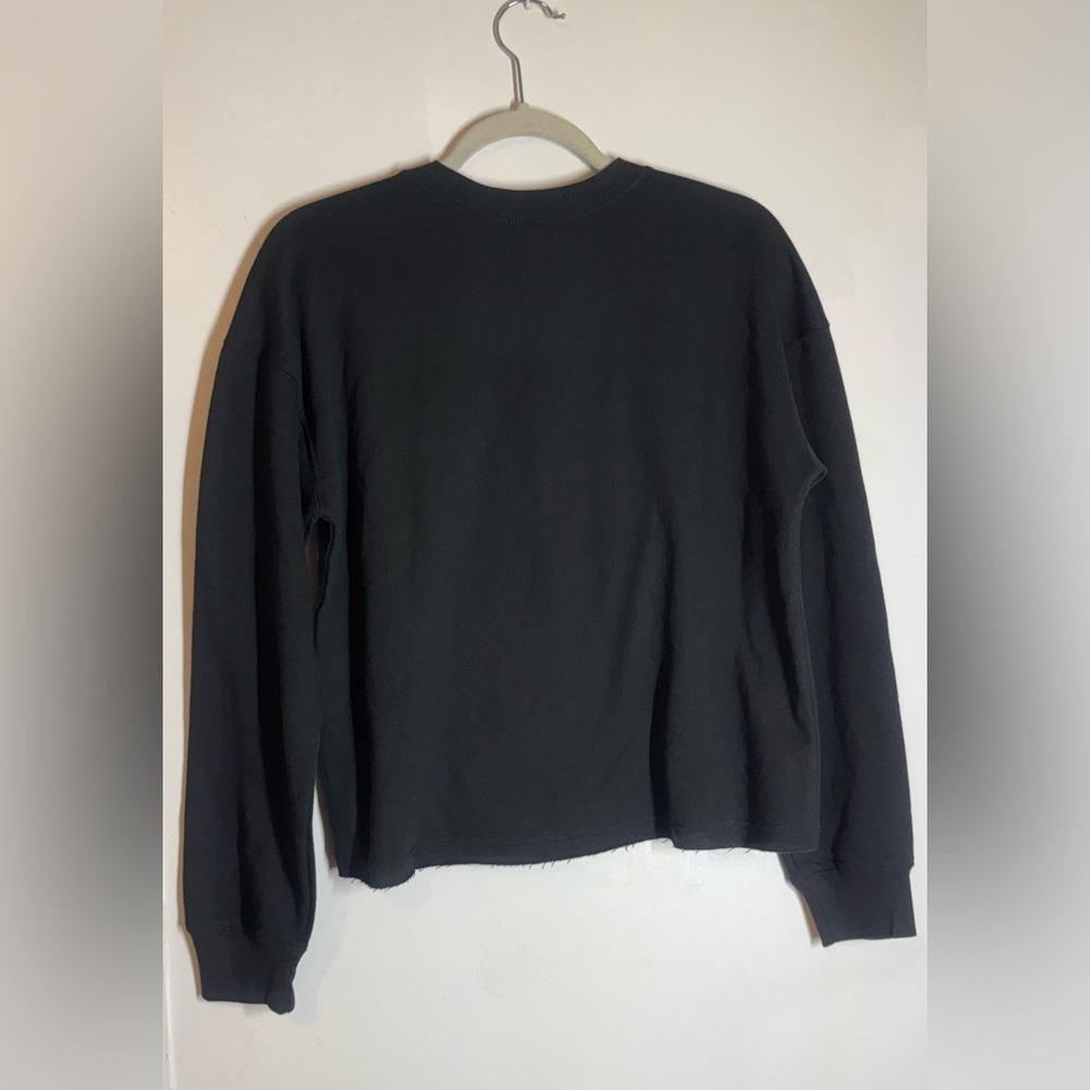 Yellowstone Tops Yellowstone Dutton Ranch Sweatshirt - Picture 3 of 4